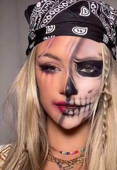 Half Pirate Half Skeleton Makeup, Creepy Pirate Makeup, Dark Pirate Makeup, Skull Pirate Makeup, Skeleton Pirate Makeup, Skeleton Pirate Costume, Pirate Halloween Makeup Women, Pirate Makeup Looks, Dead Pirate Makeup