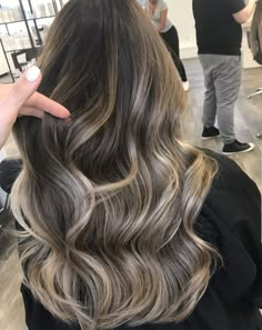 Ash Brown Icy Blonde Balayage, Honey Ash Blonde Hair Balayage, Icy Brown Balayage, Beige Brown Hair Balayage, Baby Lights Cenizo, Bronde Hair, Hair Waver