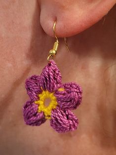 Beautiful small to medium purple flower shape earrings with a classic gold tone, hypoallergenic earring hook and clear rubber stopper. I can do custom colors from any design you see in my shop. Just contact me and we'll discuss what you'd like and what I can do to give you for the best buying experience possible. Medium Purple, Oct 1, Hypoallergenic Earrings, Classic Gold, Purple Flower, Flower Shape, Flower Earrings, Purple Flowers, Jewelry Earrings Dangle