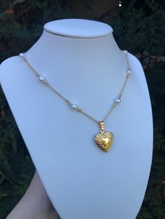 made with tarnish resistant chains and faux pearls Pearl Locket Necklace, Maximalist Minimalist, Pearl Locket, Jewellery Business, Gold Locket Necklace, Coquette Style, Crafty Craft, Heart Locket, Seed Bead Jewelry