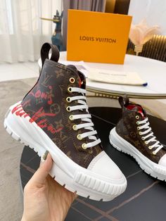 Elevated, treaded rubber outsole LV Circle on the tongue Hermes Birkin 25, Gucci Watch, Versace Watch, The Tongue, Versace Bags, Birkin 25, Hermes Bags, Sierra Leone, Hermes Birkin