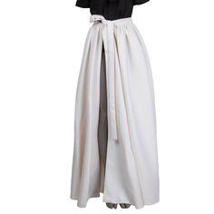 100% authentic Emilia Wickstead 'Sorrento' cloque wrap skirt in off white polyester (73%), polyamid (17%), silk (8%) and elastane (2%). Features an open front and ties at the waist. Fully lined in off-white silk (100%). Brand new, with tags. Measurements Tag Size 12 Size M Waist From 72cm (28.1in) Hips From 120cm (46.8in) Length 109cm (42.5in) All our listings include only the listed item unless otherwise specified in the description above. Emilia Wickstead, Wrap Maxi Skirt, Sorrento, White Silk, Wrap Skirt, Flare Skirt, Front Open, Maxi Skirt, Size 12