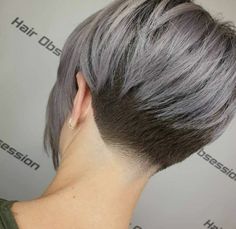 Short Stacked Bob Hairstyles, Short Hair Back, Beach Wave Hair, Short Grey Hair, Edgy Short Hair, Short Hairstyles For Thick Hair, Short Hair Color