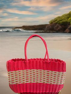 Elevate your beach style with our Woven Plastic Beach Bags. Expertly crafted from durable, lightweight plastic, this spacious tote features a chic checkered pattern that effortlessly combines elegance and functionality. The sturdy woven handles ensure comfortable carrying, making it perfect for all your beach essentials, from towels and sunscreen to your favorite summer read. Whether you're heading to the seaside or a poolside retreat, this timeless bag is your ultimate companion for a stylish and organized beach day. Vacation Beach Bag With Rolled Double Handles, Beach Bags With Rolled Handles, Rectangular Beach Bag With Rolled Handles For Shopping, Basket Beach Bag With Rolled Handles For Vacation, Vacation Beach Bag With Basket Shape And Rolled Handles, Casual Rectangular Beach Bag With Rolled Handles, Vacation Beach Bag With Rolled Handles, Green Rectangular Beach Bag For Vacation, Rectangular Beach Bag With Handles