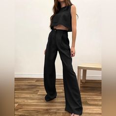 Composition: 95% Cotton, 5% Elastane Design: Plain Style: Casual Thickness: Thin Material: Cotton Blends Sleeveless Suit, Two Piece Pants Set, Summer Linen, Loose Outfit, Sleeveless Crop Top, Fashion Pattern, Straight Pants, Two Pieces, Outfit Sets