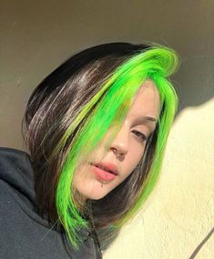 Green Hair Streaks, Neon Green Hair, The Best Hair Products, Green Hair Dye, Rocker Hair, Best Hair Products, Hair Color Underneath, Neon Hair, Hair Streaks