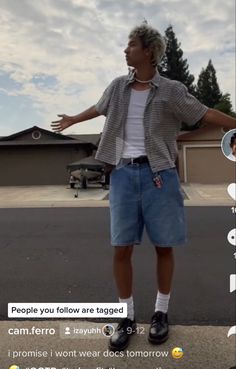 90s Shorts Outfit Men, Guys Jean Shorts Outfit, Mens Skater Style Outfits Summer, Summer Eboy Fits, 90s Athletic Outfits Mens, Docs With Shorts Men, Summer 90s Outfits Men, Jorts Mens Outfits Aesthetic, Indie Guy Outfits Summer