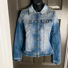 This Denim Jacket Is New Without Tags.This Jacket Is From A Smoke Free Home. Edgy Denim Blue Jacket For Spring, Forever 21 Denim Jacket In Medium Wash For Fall, Forever 21 Medium Wash Denim Jacket For Fall, Trendy Medium Wash Outerwear By Forever 21, Forever 21 Blue Denim Jacket For Spring, Trendy Forever 21 Denim Jacket For Spring, Forever 21 Denim Jacket With Pockets For Winter, Forever 21 Long Sleeve Denim Jacket For Fall, Forever 21 Denim Jacket For Spring