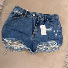 Brand New With Tags, Never Worn Forever 21 High-waisted Blue Jean Shorts, Forever 21 Blue Cutoff Shorts, Forever 21 Medium Wash Shorts, Forever 21 Medium Wash High-waisted Jean Shorts, Forever 21 Medium Wash Jean Shorts, Forever 21 High Rise Denim Shorts, Forever 21 Light Wash High Rise Shorts, Forever 21 High Rise Light Wash Shorts, Forever 21 Medium Wash Summer Shorts