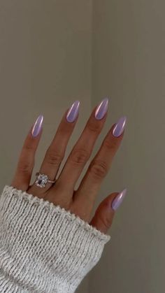 Icy Purple Nails, Light Purple And Blue Nails, Prom Nails Purple Dress, Purple Nails Winter, Light Purple Chrome Nails, Lavender French Tip Nails, Lilac Chrome Nails, Purple Nails Aesthetic, Money Nails Designs