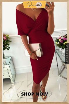 Fashion Solid Split Joint V Neck Waist Skirt Dresses(5 Colors) Ruched Midi Dress, Half Sleeve Dresses, Style Upgrade, Sleeve Dresses, Fashion Pattern, Fashion Mode, Belleza Natural, Slim Waist, Batwing Sleeve