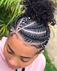 Mixed Hair Cornrows, Mixed Race Braided Hairstyles, Half Back Braids Black Women, Cute Braids For Latinas, Crown Cornrow Hairstyles, Braids That Dont Take Long, Half Braid Short Hair, Cornrow Ideas With Curls, Medium Knotless Braids Half Up Half Down