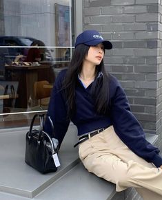 Asian Preppy Style, Kpop Casual Outfits, Ulzzang Fashion Casual, East Asian Fashion, Ulzzang Fashion, Korea Fashion, Kpop Fashion Outfits