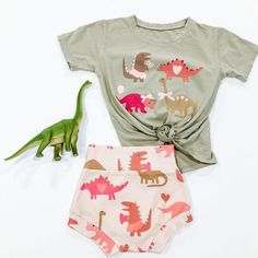 6M Dinosaur Printed Short Sleeve T Shirts+Shorts Headband Casual Dinosaur Print Bottoms For Playtime, Casual Cotton Bottoms With Dinosaur Print, Cotton Cartoon Print Short Top, Short Cotton Tops With Cartoon Print, Green Dinosaur Print T-shirt For Summer, Short Cotton Top With Cartoon Print, Green Dinosaur Print Summer T-shirt, Fun Summer T-shirt With Dinosaur Print, Cute Short Tops For Playtime