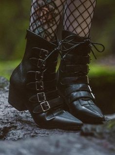 Goth Boots Black Cat Aesthetic, Witch Outfit, Fashion Victim, Dream Shoes, Dark Fashion, Goth Fashion, Next Week, Wearing Black, Alternative Fashion