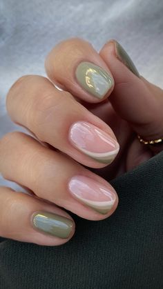 Kutek Disney, Subtle Nails, Nagel Tips, Smink Inspiration, Simple Gel Nails, Minimal Nails, Casual Nails, Work Nails, Classy Acrylic Nails