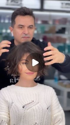 Hairstyles For Growing Out A Pixie, Sassy Bob Haircut, Curly French Bob, Pelo Bob Ondulado, Sassy Hair Older Women, Short French Bob, Short Wavy Curly Hair, Voluminous Bob, Curly Short Bob