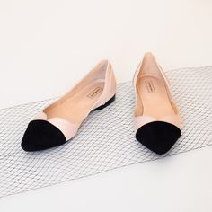 Olla - classic flats made of high-quality leather. The insole made of a soft calfskin ensures comfort of use. Delicately pointed toes optically slim the feet. Sizes UK, EU, US and feet dimensions in centimeters and inches 3 UK / 36 EU / 5 US insoles length 23.5 cm = 9.2 inches 4 UK / 37 EU/ 6 US insoles length 24 cm = 9.4 inches 5 UK / 38 EU / 7 US insoles length 24.5 cm = 9.7 inches 6 UK/ 39 EU/ 8 US insoles length 25.5 cm = 10 inches 7 UK / 40 EU / 9 US insoles length 26 cm = 10.3 inches 8 UK / 41 EU / 10 US insoles length 26.5 cm = 10.5 inches 9 UK / 42 EU / 11 US insoles length 27 cm = 10.8 inches Our shoes are handmade in traditional craftsmanship workshops in Europe. All shoes are made of high - quality leathers. The lining and insole are also made of genuine leather. We attach great Chic Flats With Contrasting Low Heel, Spring Pointed Toe Flats With Leather Sole, Chic Pointed Toe Ballet Flats With Leather Sole, Chic Loafers With Contrast Sole And Flat Heel, Chic Loafers With Contrast Flat Sole, Chic Loafers With Contrasting Heel Counter, Chic Pointed Toe Flats With Leather Sole, Elegant Leather Shoes With Pointed Toe And Contrast Sole, Office Flats With Contrasting Heel Counter And Almond Toe