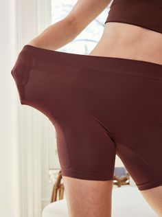 Where function meets comfort, these are the shorts that’ll make you say, “Thanks, and IT HAS A POCKET!”. Keep your phone or other small items close while fighting chafe and butt sweat in these versatile, supportive bike shorts that range from light coverage to fully opaque so you can wear them on their own or under clothes (without fully flashing anyone while reaching for your essentials). Training Boxer Briefs With Built-in Shorts And Stretch, Compression Boxer Briefs With Built-in Shorts, Compressive Boxer Briefs With Built-in Shorts For Workout, Compression Functional Shorts Sweat Resistant, Compression Sweat-resistant Functional Shorts, Compression Sweat-resistant Shorts, Functional Boxer Briefs With Built-in Shorts For Workout, Compressive Athletic Shorts With Built-in Shorts Above Knee, Compressive Boxer Briefs For Gym