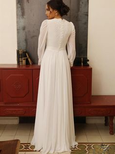 Elegant Long Sleeves Chiffon High Neck Sheath Vintage Bridal Dress Vintage Wedding Dresses BlissGown Vintage Bridal Dress, Studio Levana, Bridal Dresses Vintage, Modest Wedding Gowns, Dresses For Pregnant Women, High Neck Wedding Dress, Couture Wedding Gowns, Bridal Dresses Lace, Wedding Dress Fabrics