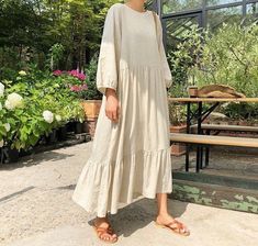 Maxi Dress Linen, Dress Wardrobe, Linen Loose Dress, Long Fitted Dresses, Cozy Dress, Loose Maxi Dress, Dress Linen, Flared Dress, Minimal Chic