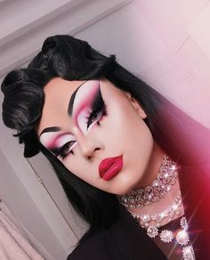 Drag Queens Makeup, Dragqueens Makeup, Drag Queen Fashion, Drag Nails, Drag Queen Character Design, Dragula Drag Looks