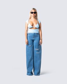 Even in the summer heat, you will be the hottest thing with this baby blue cropped to😏 Features an exposed cut-out front, and triangle bra inserts for an alluring and exciting twist on a timeless piece 💙 Summer Low-cut Crop Top With Built-in Bra, Trendy Triangle Crop Top With Built-in Bra, Spring Low-cut Crop Top, Low-cut Crop Top With Built-in Bra For Summer, Low-cut Blue Summer Tops, Bra Friendly Low-cut Crop Top For Summer, Summer Low-cut Bra-friendly Crop Top, Bra-friendly Low-cut Crop Top For Summer, Low-cut Fitted Crop Top For Summer