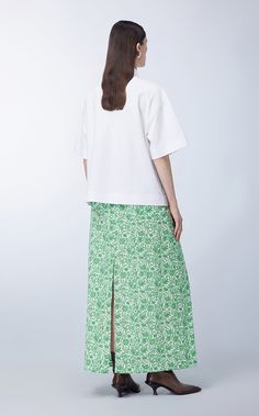 100% cotton Day Out Cotton Midi Skirt, Green Cotton Maxi Skirt, Cotton Maxi Skirt With Relaxed Fit And Lining, Green Cotton Maxi Skirt With Relaxed Fit, Green Cotton Casual Maxi Skirt, Green Flowy Cotton Skirt, Relaxed Fit Cotton Long Skirt, Relaxed Fit Long Cotton Skirt, Cotton Long Skirt With Relaxed Fit