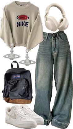 Ideas To Wear To School, Y2k Fashion Middle School, Back To School Outfits Alternative, Cool Girl School Outfits, Outfit Ideas For Girl School, Outfit Ideas For School 2024, Y2k Outfits Street Styles For School, Y2k Outfit School, Cute Acubi Outfits