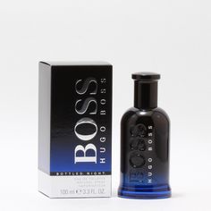 Hugo Boss Bottled Night is a woodsey, aromatic scent. Top notes of birch and lavender are fresh while the middle note of violet add a floral tone. Base notes of musk and wood are masculine and powerful. Bvlgari Man Extreme, Best Fragrance For Men, Winter Fragrance, Best Fragrances, Woody Fragrance, Fragrance Spray, Mens Cologne, Men's Beauty, Mens Fragrance