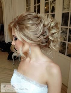 Prom Hair Updo, Up Dos For Medium Hair, Updos For Medium Length Hair, Bridesmaid Hair