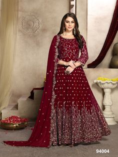 Georgette Anarkali Suits, Floor Length Anarkali, Bottom Heavy, Indian Anarkali, Designer Anarkali Suits, Designer Salwar Kameez, Purple Set, Gown Suit, Abaya Style