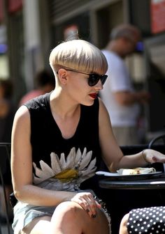 Bowl Haircuts, Hair Styles 2014, Bowl Cut, Model Hair, Looks Style, Pixie Cut