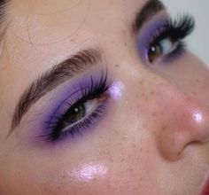 #LilacPurpleViolets #Lilac #Purple #Violet Editorial Make-up, Maquillage On Fleek, Redhead Makeup, Drag Make-up, Beauty Make-up, Purple Eyeshadow, Fancy Makeup