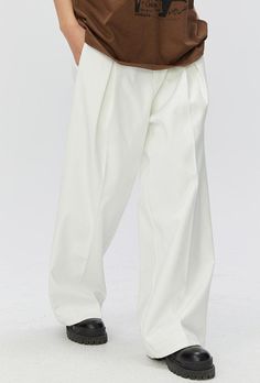 Solid Color Pleated Trousers - chiclara Casual White Bottoms With Pleated Waist, Casual White Pleated Waist Bottoms, White Wide Leg Pants For Business Casual, Classic White Wide Leg Pants For Business Casual, White Baggy Wide Leg Pants For Work, Baggy White Wide Leg Pants For Work, Classic Solid Bottoms With Accordion Pleats, Classic Bottoms With Accordion Pleats, Casual Tailored Pleated Bottoms