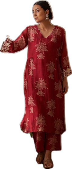 Red Bollywood Kurta With Dabka Embroidery, Red Bollywood Kurta With Dabka, Red Mulmul Traditional Wear For Diwali, Red Mulmul Salwar Kameez For Diwali, Red Slub Silk Straight Kurta Traditional Wear, Bohemian Kurta With Cutdana For Transitional Season, Red Anarkali Kurta In Mulmul, Red Silk Kurta For Puja, Traditional Red Cotton Silk Kurta