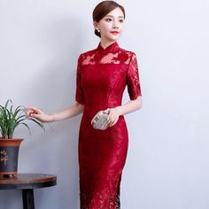 Customizable, floral embroidery, lace mid-length Cheongsam#qipaodress #weddingqipao#chinesedress#modernqipao#cheongsamdress #moderncheongsam#weddingcheongsam