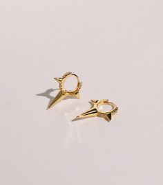 Dainty Cone Spike Hoop Earrings with Zirconia Gems 18K Edgy Gold Cartilage Earrings, Edgy Gold Hoop Earrings For Pierced Ears, Edgy Gold Pierced Earrings, Edgy Gold Metal Earrings, Edgy Gold Earrings For Party, Spike Hoop Earrings, Stylish Earrings, Spike Earrings, Ear Stack