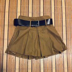 Brand: Meng Xue Fashion Size:S Material: Unknown Condition: New And Washed, But Never Used Measurements Are Approximate And Taken With Garment Laying Flat And Unstretched. Pet Friendly Home Non-Smoking High Waist Brown Pleated Skort, High Waist Pleated Brown Skort, High-waisted Pleated Brown Skort, Casual Brown Short Skort, Summer Pleated Brown Mini Skirt, Summer Brown Pleated Mini Skirt, Spring Brown Pleated Skort, Brown Pleated Skort For Summer, Brown Summer Skort Short Length