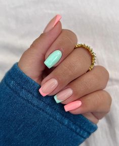 Simple Spring Nails Acrylic Almond, Simple Spring Nails Acrylic, Spring Nail Designs Simple, Spring Nails Acrylic Almond, Nails Classy Simple, Simple Spring Nails Short, Simple Spring Nails Classy, Pastel French Tips, Hope Nails