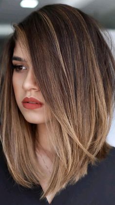 Very Long Bob, Haircuts 2022, Medium Length Haircuts, Dunner Wordend Haar, Angled Bob Hairstyles, Long Length Hair, Hairstyles For Medium Length Hair Easy