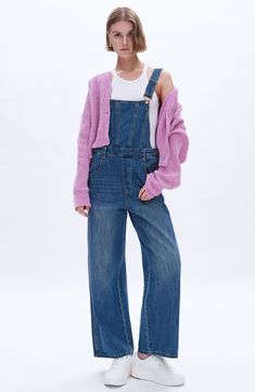 Celestial topstitching in the back adds major star power to these nonstretch-denim overalls cut in a relaxed silhouette. 28 1/2" inseam Adjustable buckle straps; side button closures Front scoop pockets; back patch pockets 100% cotton Machine wash, tumble dry Imported Straight Leg Denim, Denim Overalls, Back Patch, Medium Blue, Overalls, Straight Leg, Nordstrom, Buckle