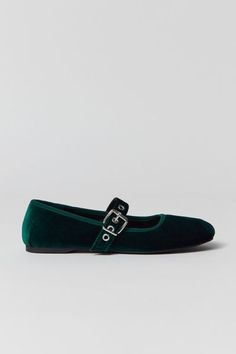 High-shine ballet flats from UO. Classic silhouette with a grommet strap across the foot. Features UO metallic ballet flats Buckle closure Content + Care Synthetic, rubber Spot clean Imported | Urban Outfitters UO Sammy Grommet Strap Ballet Flat in Green, Women's at Urban Outfitters Urban Outfitters Ballet Flats, Non-slip Ballet Flats, Green Ballet Flats With Flat Heel, Green Round Toe Ballet Flats, Purple Ballet Flats, Metallic Ballet Flats, Synthetic Rubber, Ballet Flat, Classic Silhouette