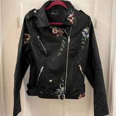 Nwt Bellivera Faux Leather Embroidered Motorcycle Jacket. Size L, Belted, 1 Snap & 3 Zip Pockets, Zip Closure. Embroidered Leather Jacket For Fall, Winter Leather Jacket With Floral Embroidery And Long Sleeves, Embroidered Winter Biker Jacket With Long Sleeves, Winter Embroidered Long Sleeve Biker Jacket, Casual Embroidered Winter Biker Jacket, Long Sleeve Leather Jacket With Floral Embroidery For Winter, Embroidered Long Sleeve Biker Jacket For Winter, Embroidered Biker Jacket With Long Sleeves For Winter, Embroidered Long Sleeve Biker Jacket For Fall