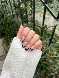 Wedding Guest Nails For Black Dress, Black And Beige Nails Short, Black Manicure Designs, Nails To Match Black Dress Prom, Black Tip Nails Square, Neutral And Black Nails, Black And Neutral Nails, Nude And Black Nail Designs, Nails That Go With Black Dress