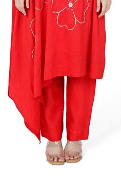 Red asymmetric cape with floral hand pita embroidery. Paired with a pant. - Aza Fashions Asymmetric Cape, Women Kurta, Red Thread, Set Women, Pant Set, Pita, Aza Fashion, Fashion Set, Pants Set