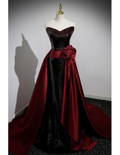 10% off now! Shop sparkle sequin sweetheart burgundy mermaid prom dress with satin train online. Sheprom offers formal, party, casual & more style dresses to fit your special occasions. Victoria Art, Oc Reference, Red Wedding Theme, Outfit Choices, Velvet Prom Dress, Mermaid Prom Dress, Prom Ideas, Bodycon Floral Dress, Prom Dresses Vintage