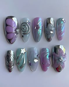 Materials: gel nail, long stiletto tips Greetings and welcome to my store. Hope you find a style you like. ✋🙆I only work with high-quality materials to create sturdy & long-lasting luxury press on nails that you can trust on. My nails will last for:1- 2 days using adhesive tab (provided with the nail set) 2- 3 weeks using nail glue. You can reuse all of the nails multiple times if you take care of them. Follow the instructions provided with the nail set. 💮Please follow the instruction size mea Nail Designs Valentines, Really Cute Nails, Nail Swag, Kawaii Nails, Star Nails, Minimalist Nails, Dream Nails, Funky Nails, Nails Inspo