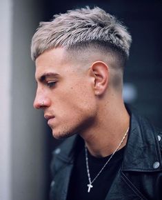 Hairstyles For Teenage Guys, Male Haircuts, Men Blonde Hair, Grey Hair Men, Mens Hairstyle, Teenage Guys, Stylish Short Haircuts