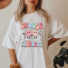 White Shirt With Funny Print And Relaxed Fit, White Relaxed Fit Shirt With Funny Print, Trendy White Slogan Shirt, White Relaxed Fit Funny Top, Funny Multicolor Relaxed Fit Tops, Casual Multicolor Slogan Shirt, White Comfortable Fit Graphic Tee, Funny White Long Sleeve Shirt, Positive Shirts